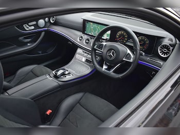 Used Mercedes-Benz E Class 2017 for sale - 77520641: Photo