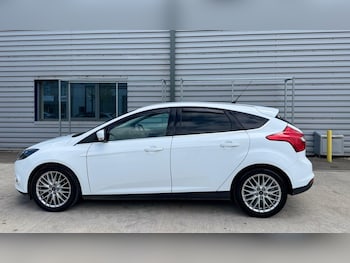 Used Ford Focus 2014 for sale - 78932728: Photo