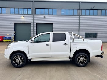 Used Toyota Hilux 2011 for sale - 78932795: Photo