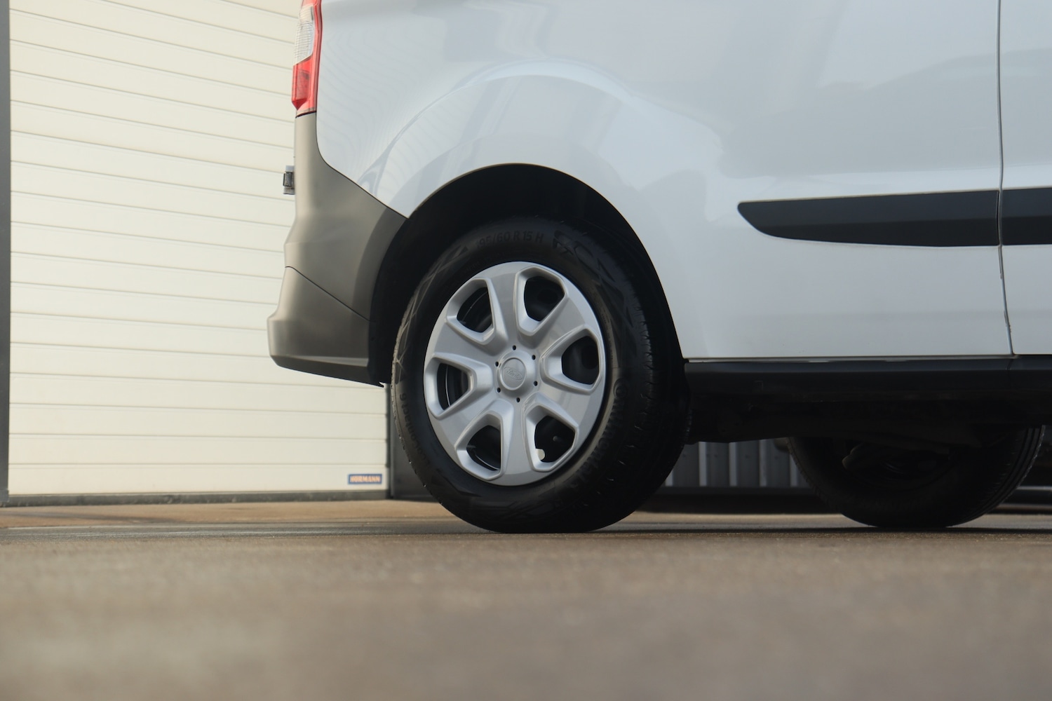 Used Ford Transit Courier 2019 for sale - 77023580: Photo 13