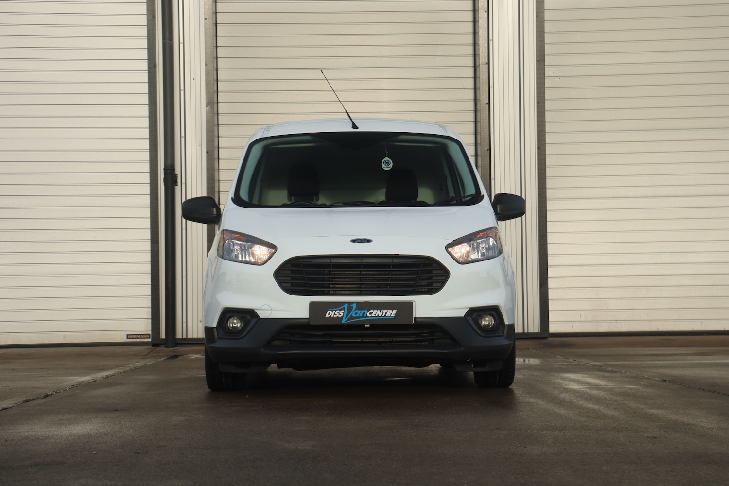 Used Ford Transit Courier 2019 for sale - 77023580: Photo 2