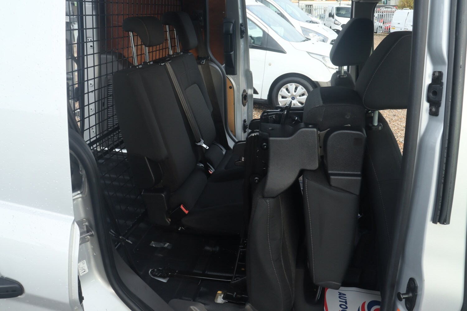 Used Ford Transit Connect 2019 for sale - 76329837: Photo 15