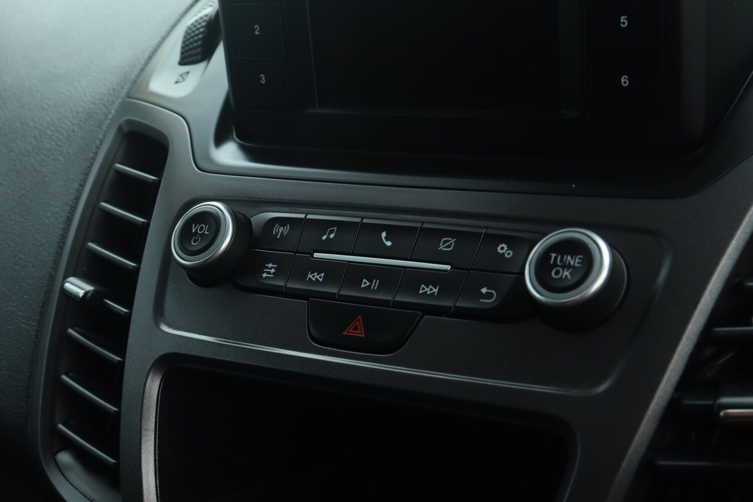 Used Ford Transit Connect 2019 for sale - 76329837: Photo 33