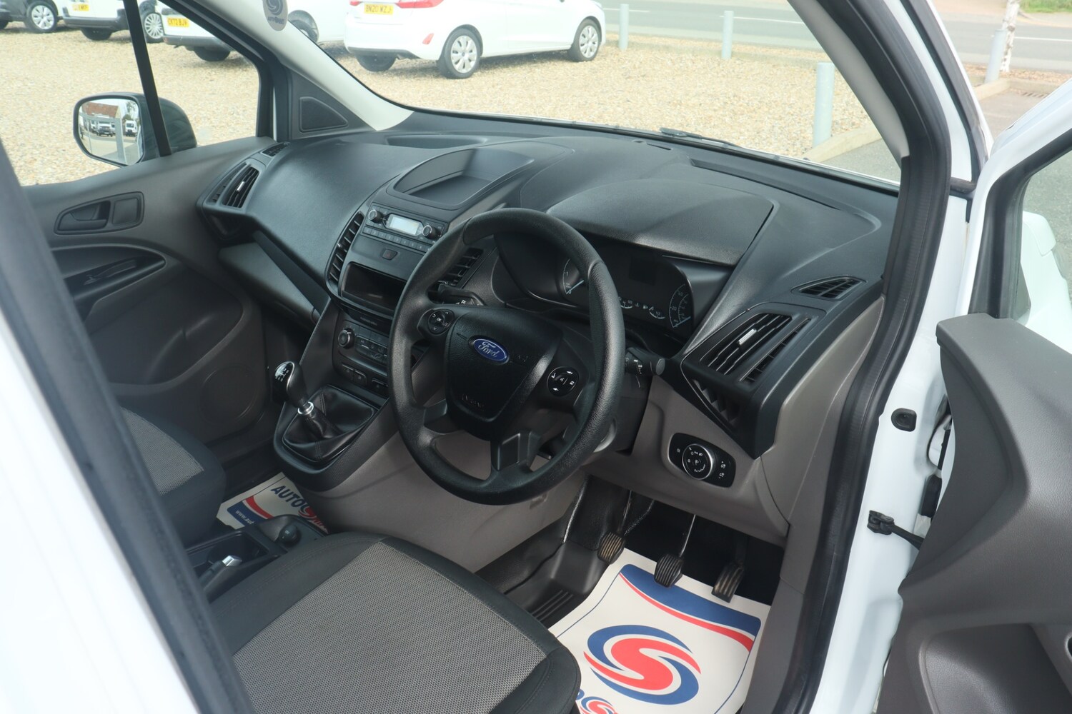 Used Ford Transit Connect 2020 for sale - 76219235: Photo 15