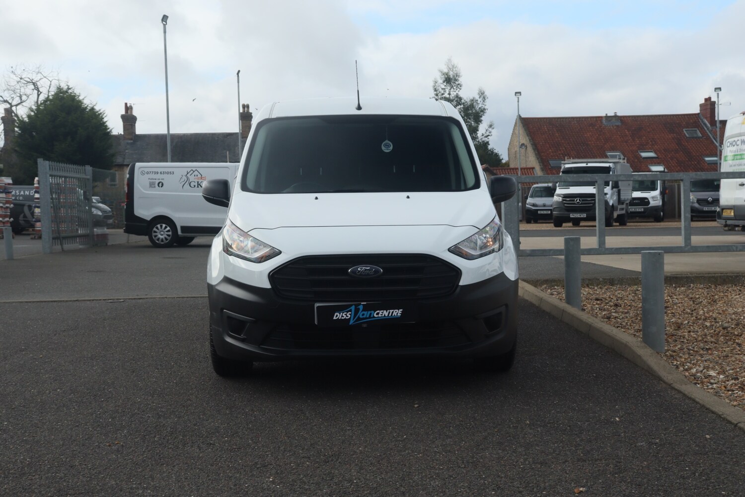 Used Ford Transit Connect 2020 for sale - 76219235: Photo 2