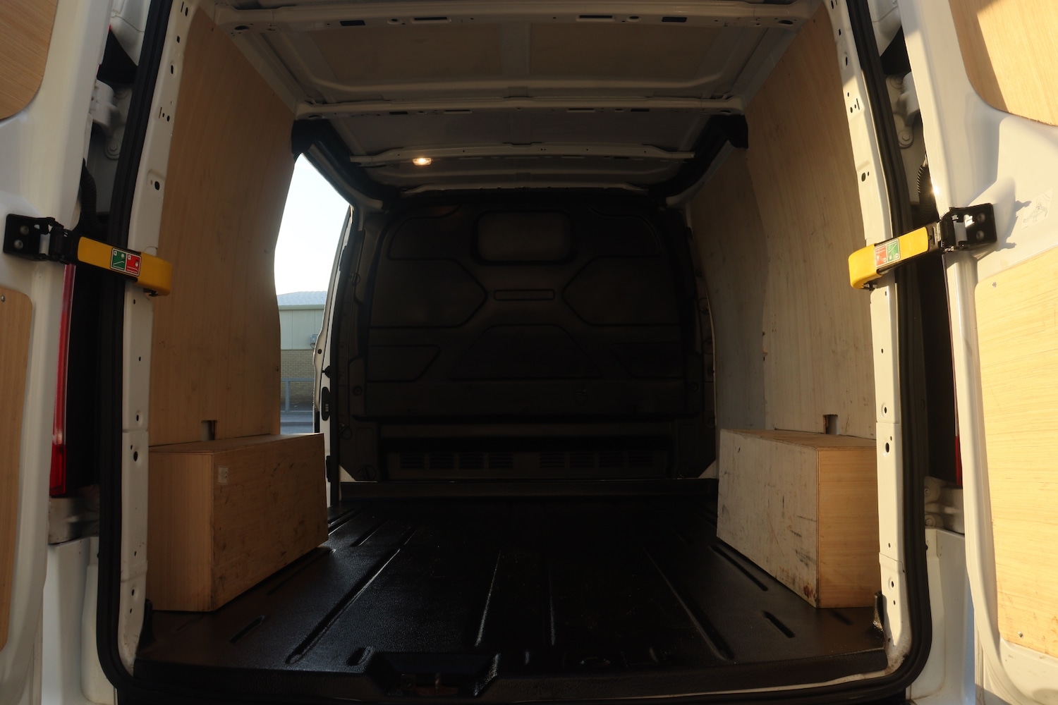 Used Ford Transit Custom 2022 for sale - 76831242: Photo 13