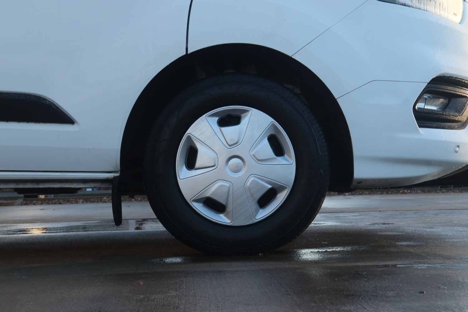 Used Ford Transit Custom 2022 for sale - 76831242: Photo 3