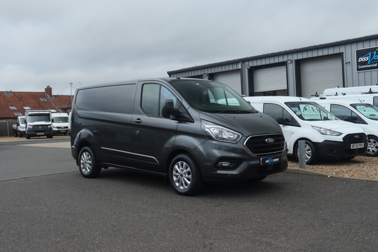 Used Ford Transit Custom 2018 for sale - 76422144: Photo 1