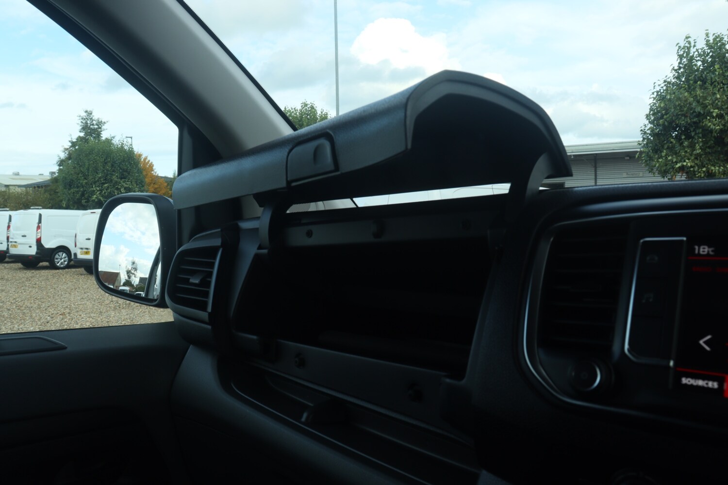 Used Citroen Dispatch 2021 for sale - 76352286: Photo 29