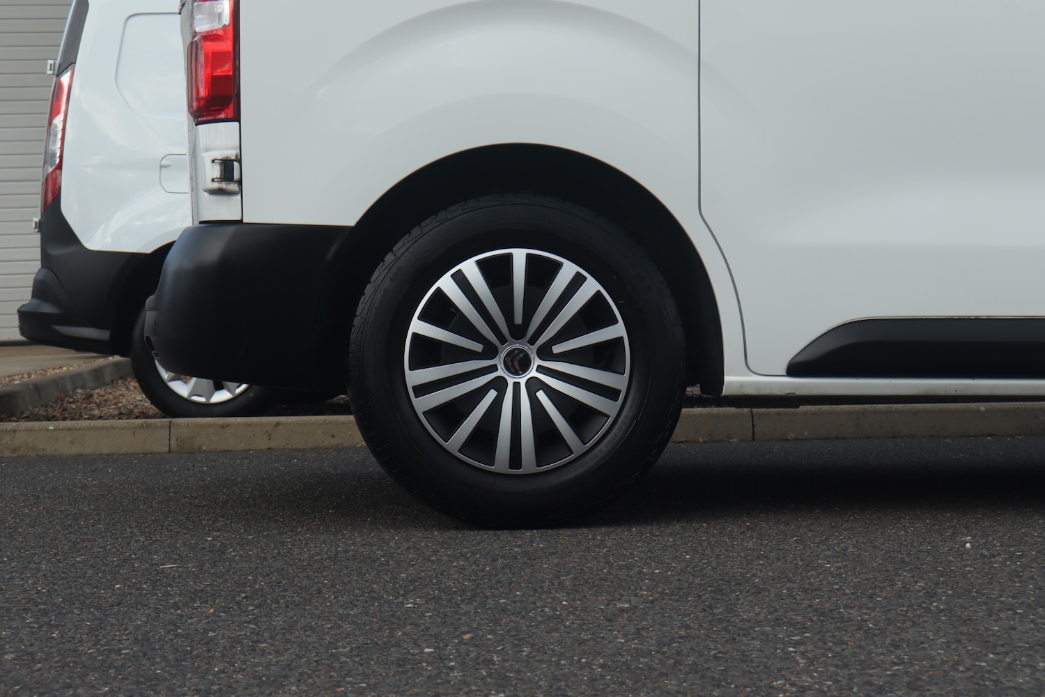 Used Citroen Dispatch 2021 for sale - 76352286: Photo 7