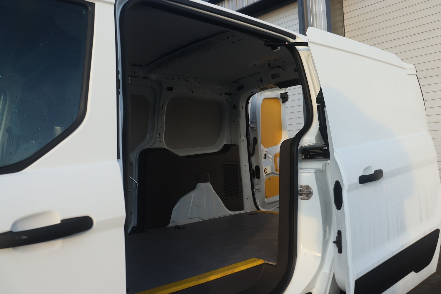 Used Ford Transit Connect 2021 for sale - 77022941: Photo 13