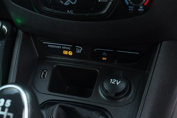 Used Ford Transit Courier 2019 for sale - 76243012: Photo 25
