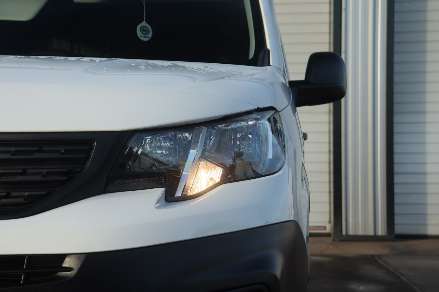 Used Peugeot Partner 2019 for sale - 76918190: Photo 10