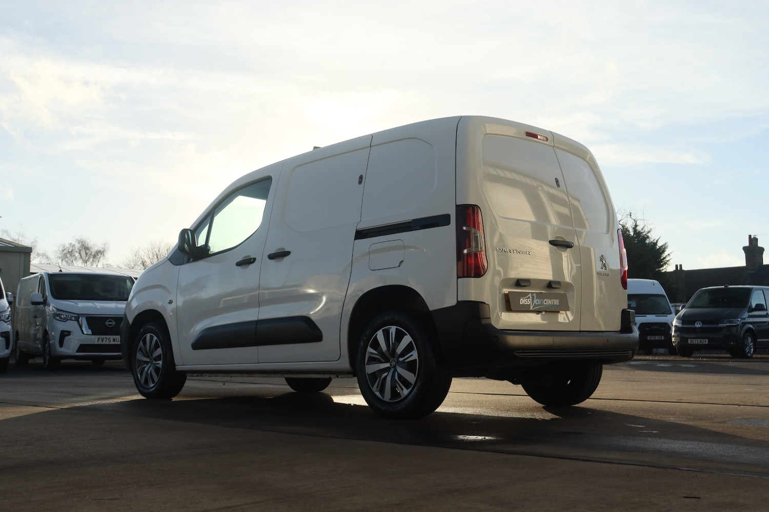 Used Peugeot Partner 2019 for sale - 76918190: Photo 4