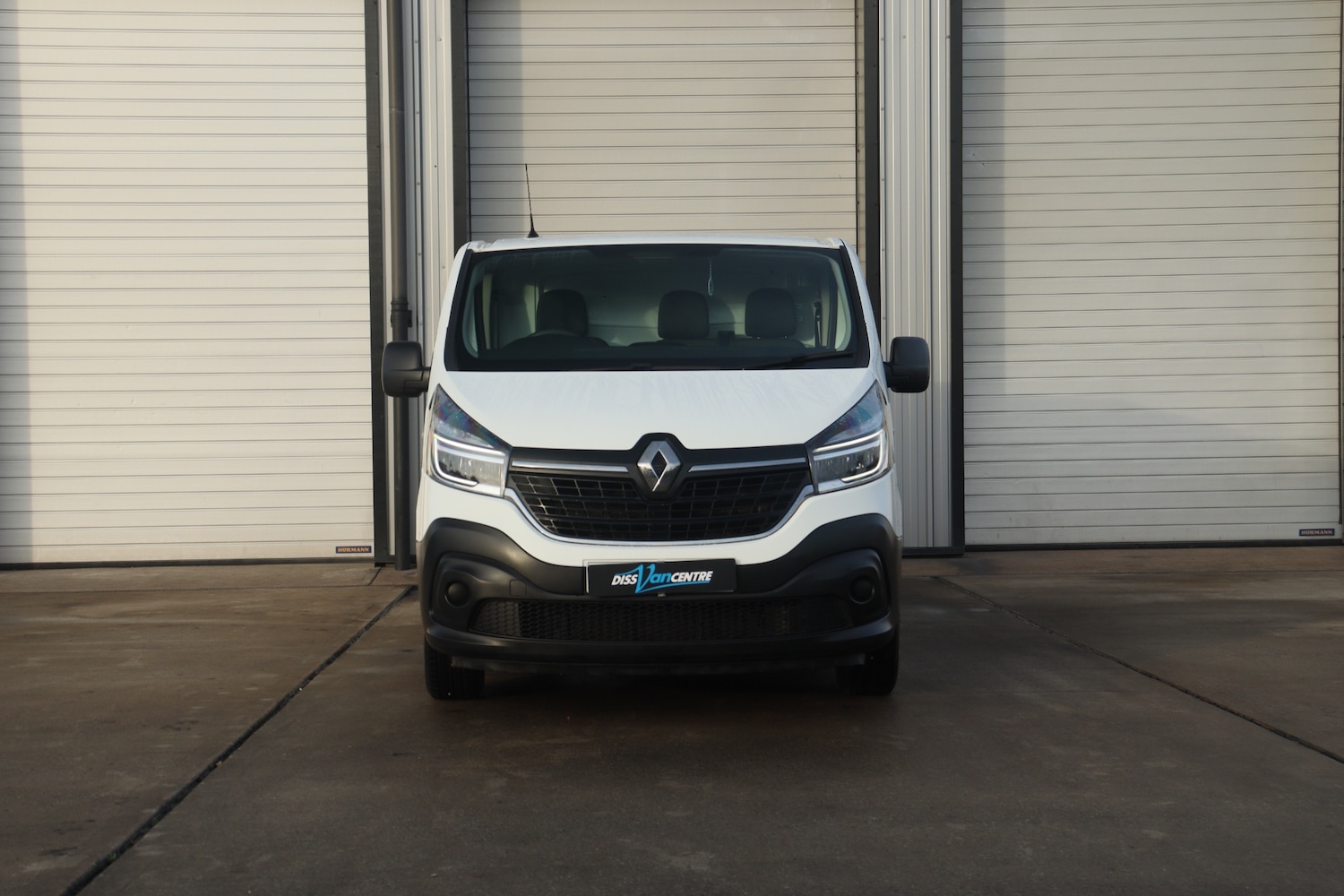 Used Renault Trafic 2021 for sale - 77025318: Photo 2