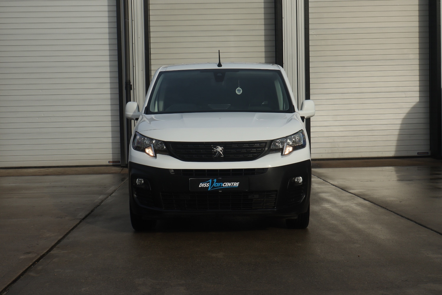 Used Peugeot Partner 2020 for sale - 77618416: Photo 2