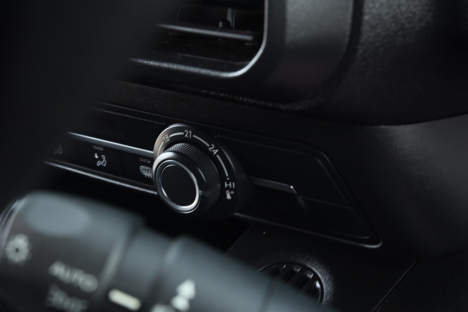 Used Peugeot Partner 2020 for sale - 77618416: Photo 35