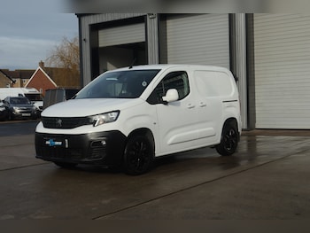 Used Peugeot Partner 2020 for sale - 77618416: Photo