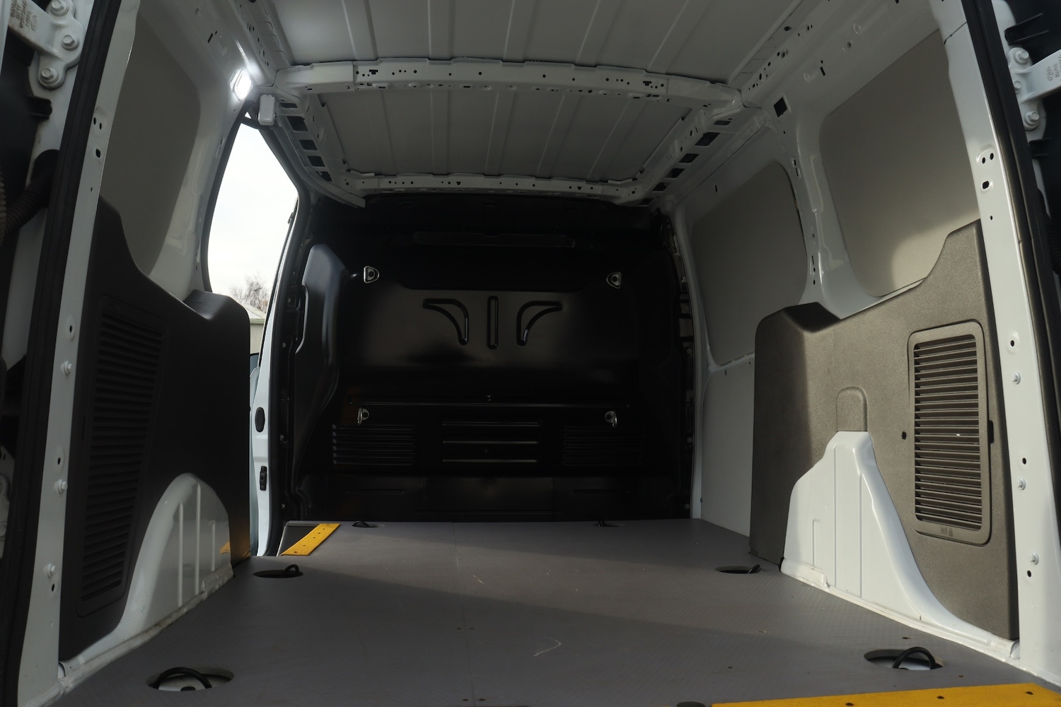 Used Ford Transit Connect 2020 for sale - 76735685: Photo 9