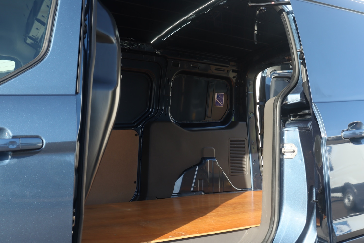 Used Ford Transit Connect 2024 for sale - 76566216: Photo 12