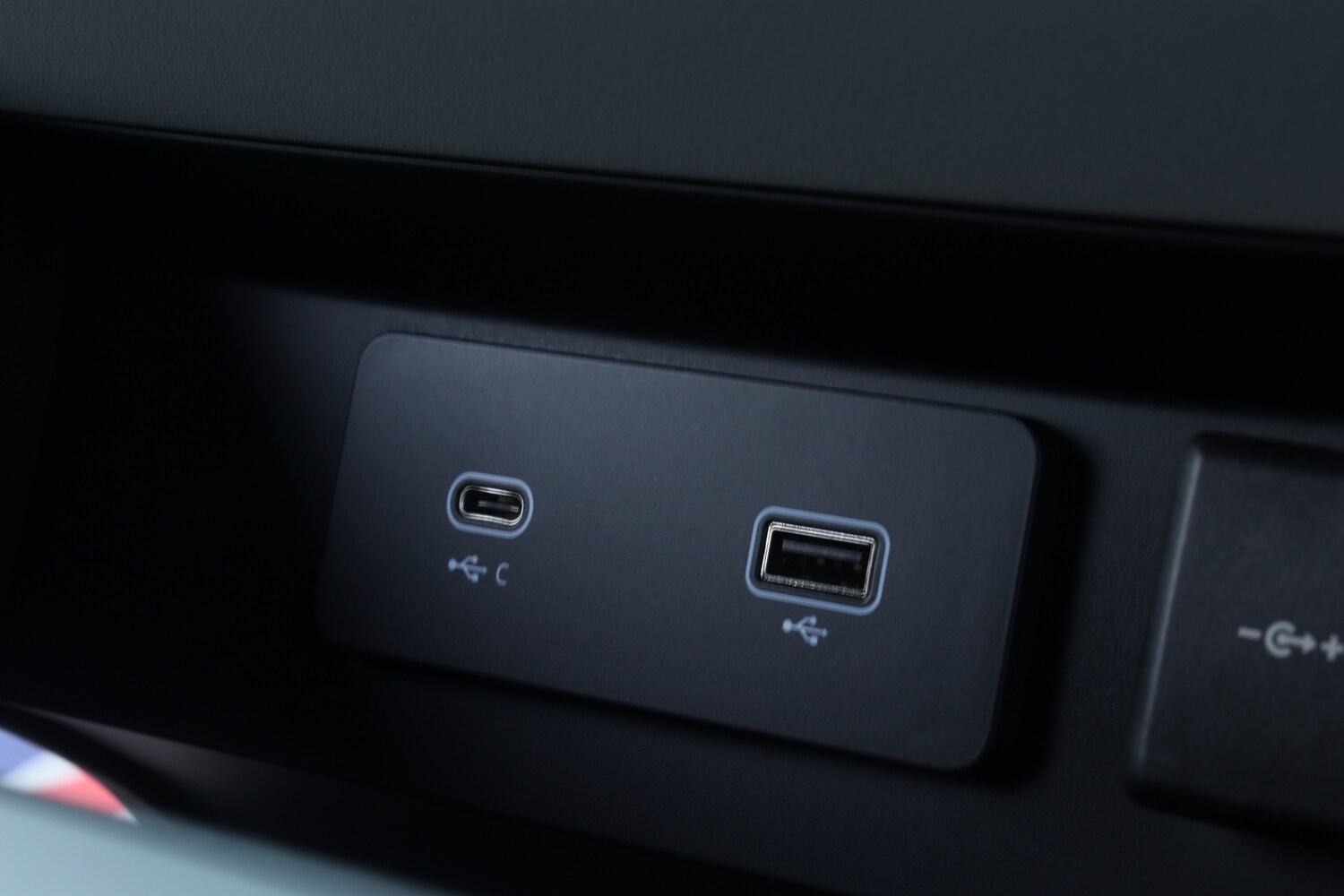 Used Land Rover Defender 2023 for sale - 77916870: Photo 43