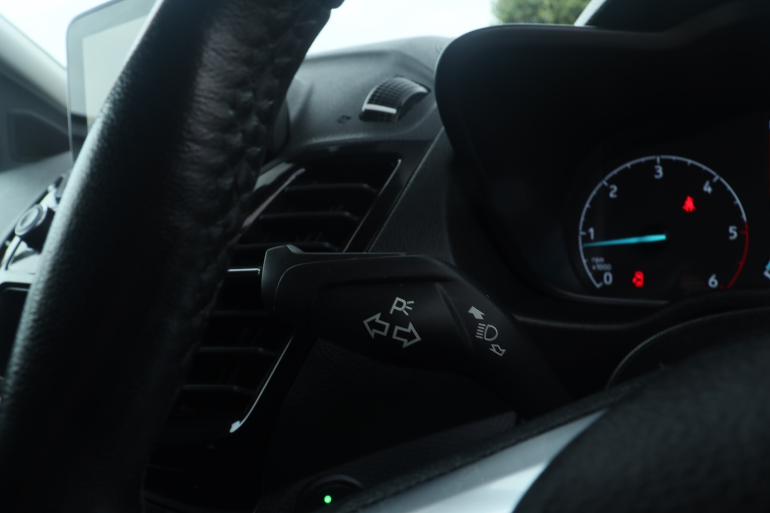 Used Ford Transit Connect 2023 for sale - 76403278: Photo 28