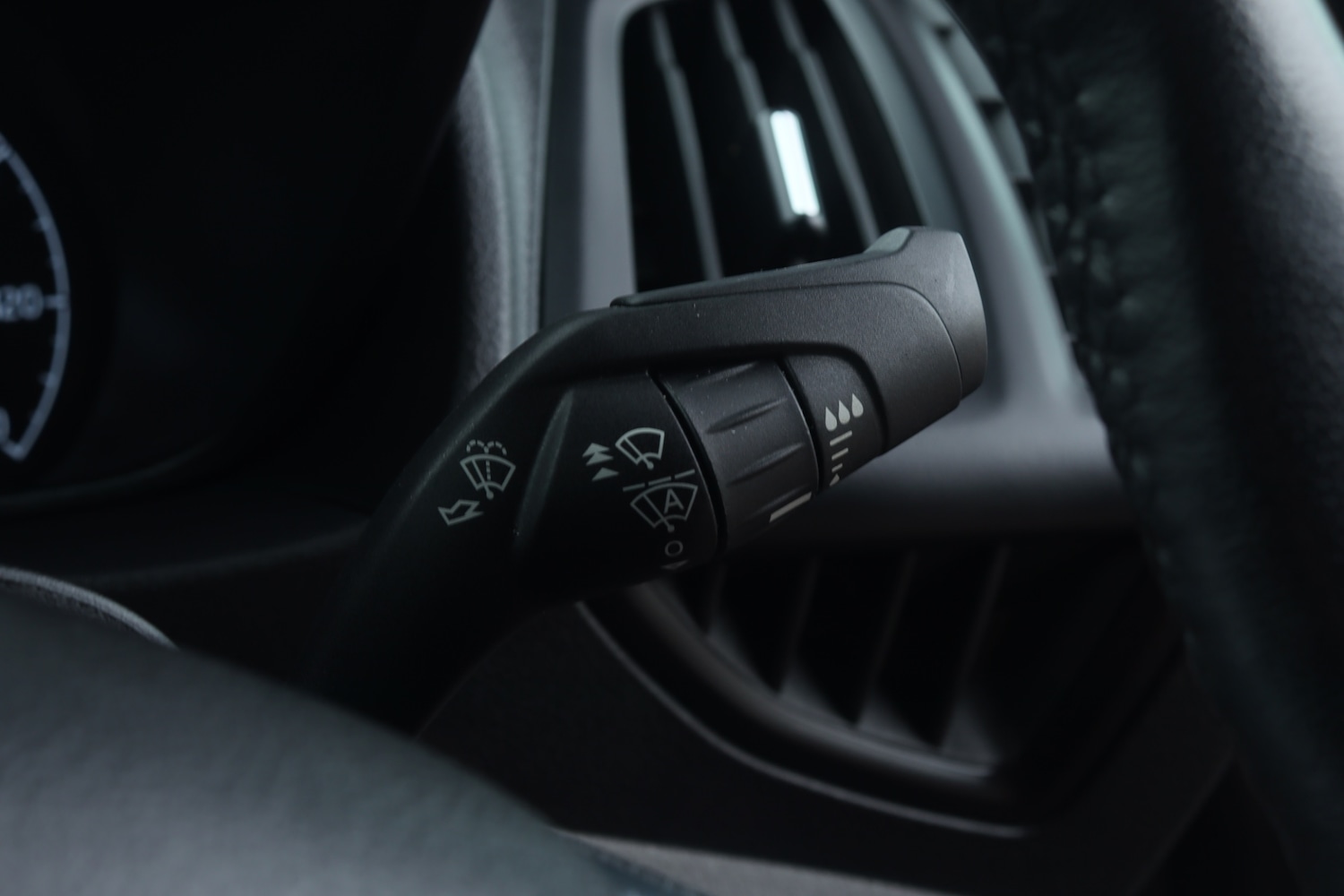 Used Ford Transit Connect 2023 for sale - 76403278: Photo 30