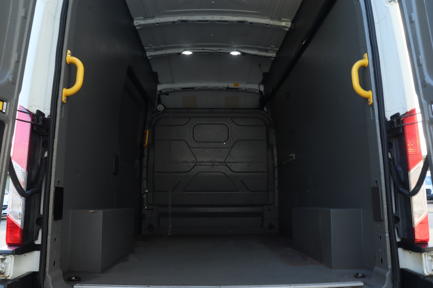 Used Ford Transit 2020 for sale - 76693029: Photo 9