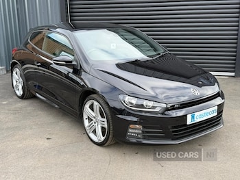 2016 - 2.0 TDi BlueMotion Tech R-Line 3dr
