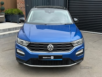 Used Volkswagen T-Roc 2019 for sale - 79280329: Photo