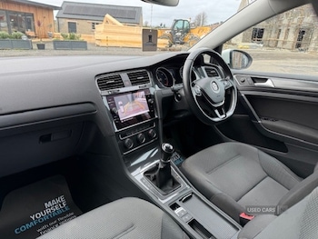 Used Volkswagen Golf 2019 for sale - 76539295: Photo