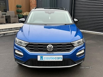 Used Volkswagen T-Roc 2019 for sale - 77941276: Photo