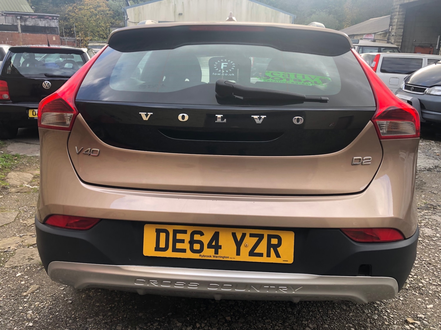 Used Volvo V40 2014 for sale - 76353706: Photo 6