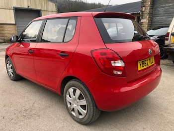 Used Skoda Fabia 2013 for sale - 77979978: Photo