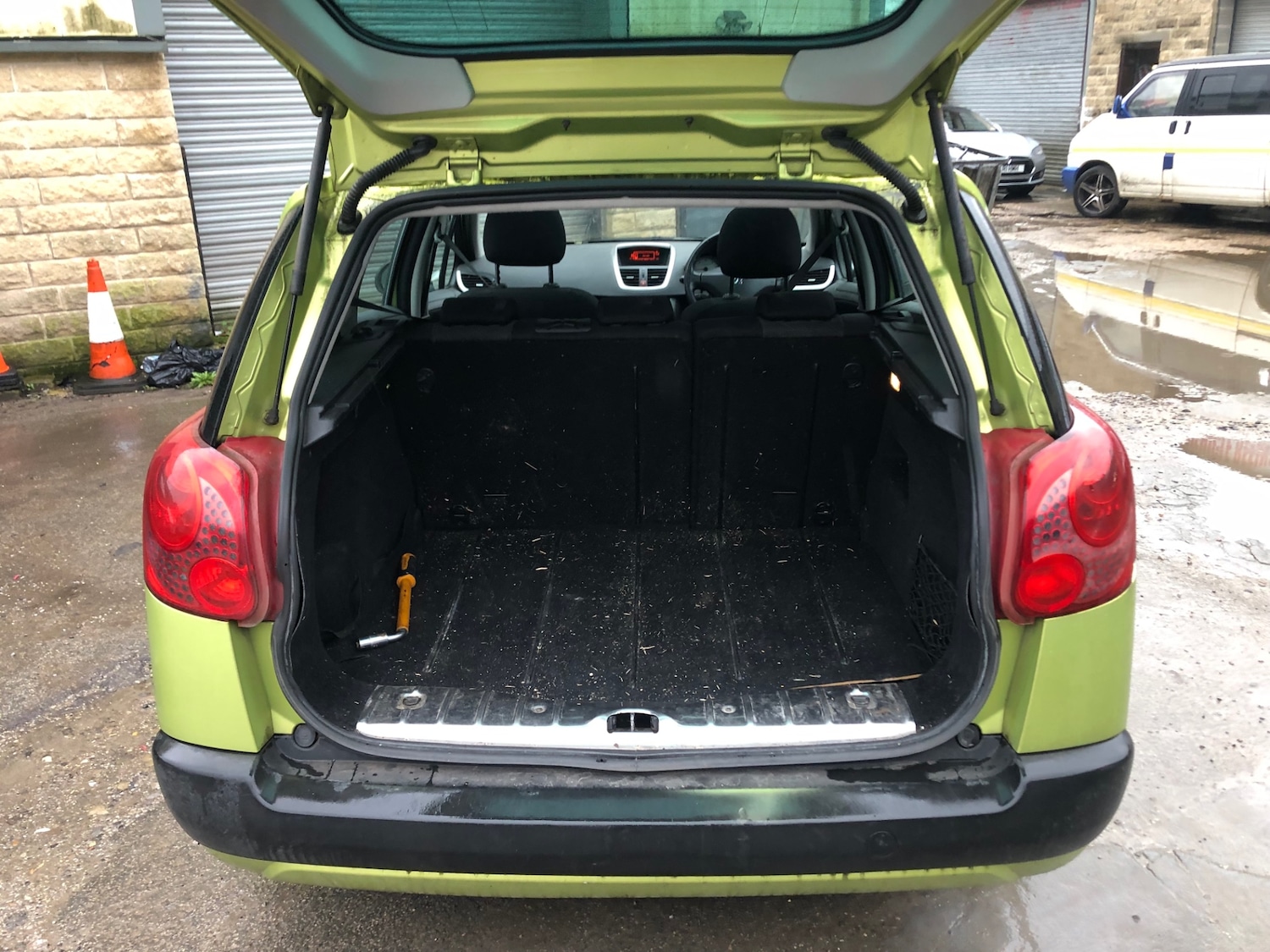 Used Peugeot 207 2008 for sale - 77603792: Photo 14