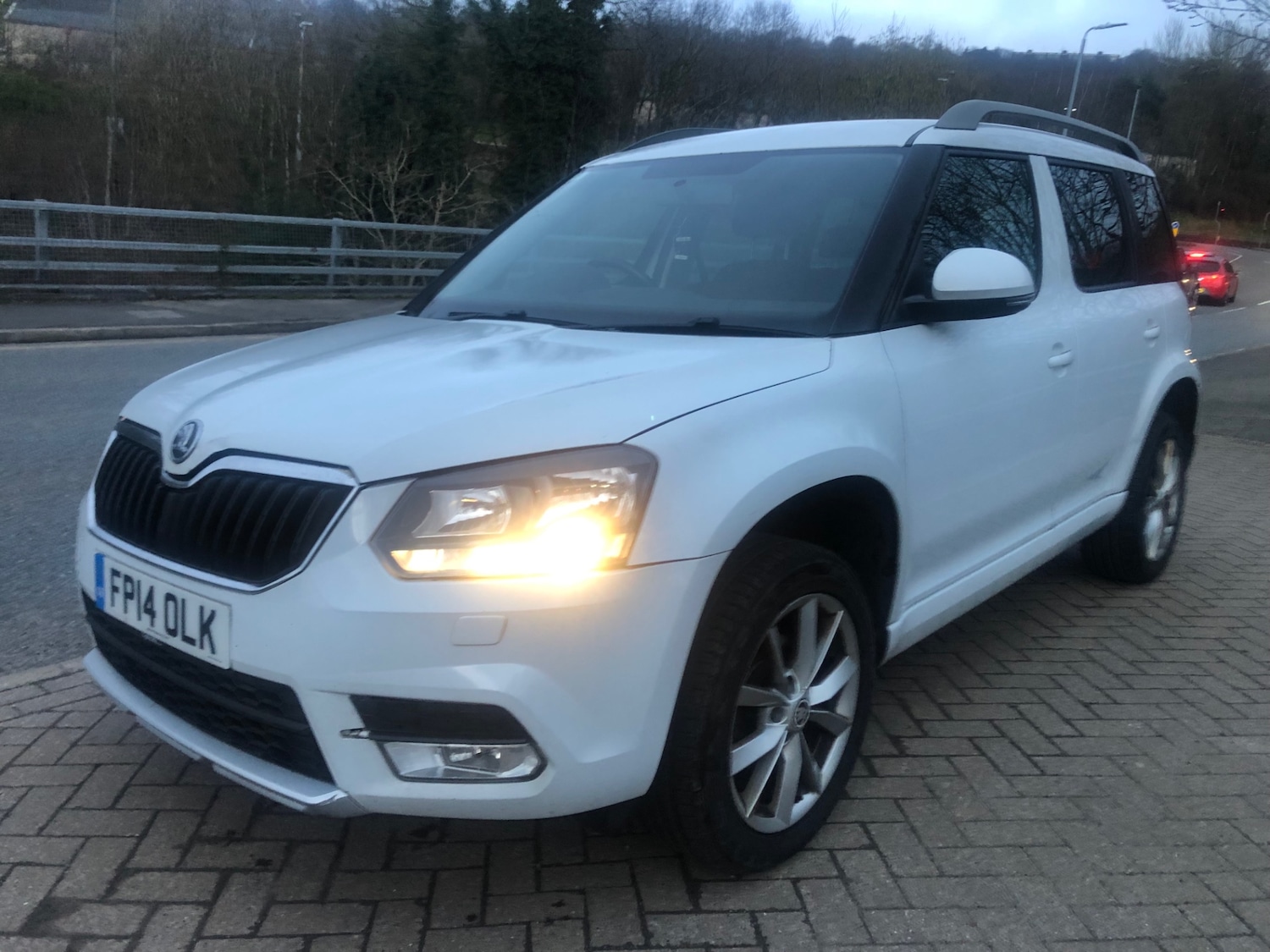 Used Skoda Yeti 2014 for sale - 77805027: Photo 3