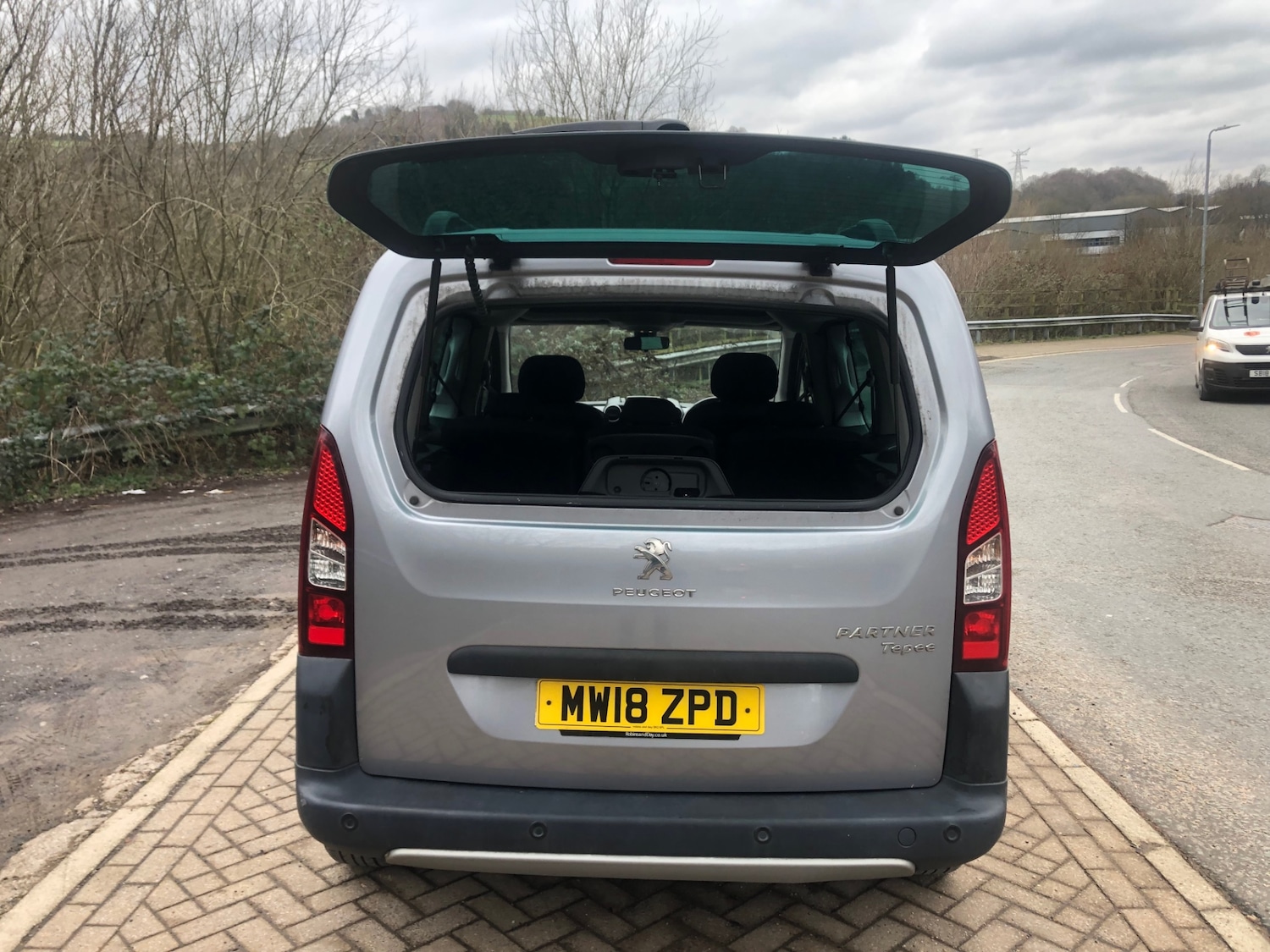 Used Peugeot Partner Tepee 2018 for sale - 77592268: Photo 10