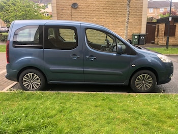 Used Peugeot Partner Tepee 2015 for sale - 78630427: Photo