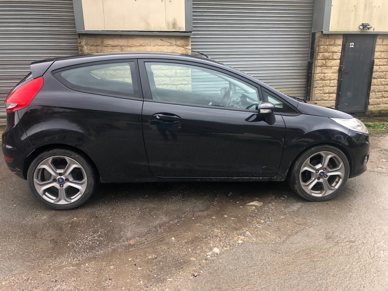 Used Ford Fiesta 2011 for sale - 76464509: Photo 7