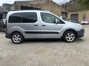 Used Peugeot Partner Tepee 2014 for sale - 78182412: Photo
