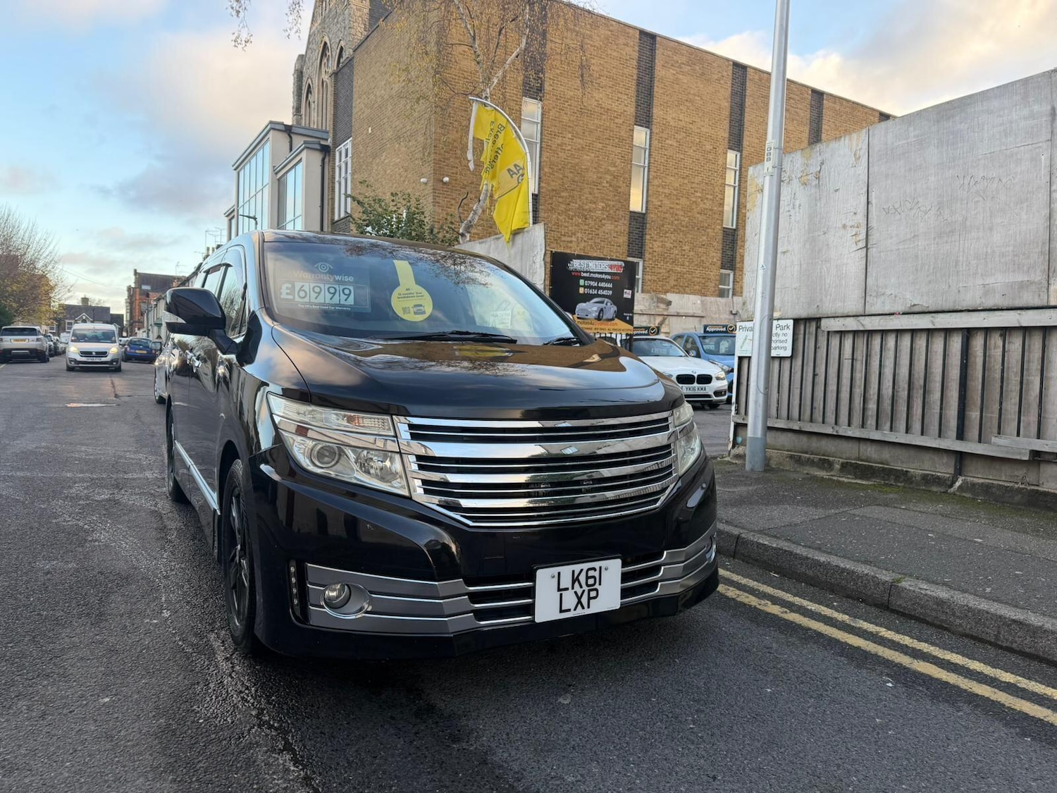 Used Nissan Elgrand 2023 for sale - 76701839: Photo 39