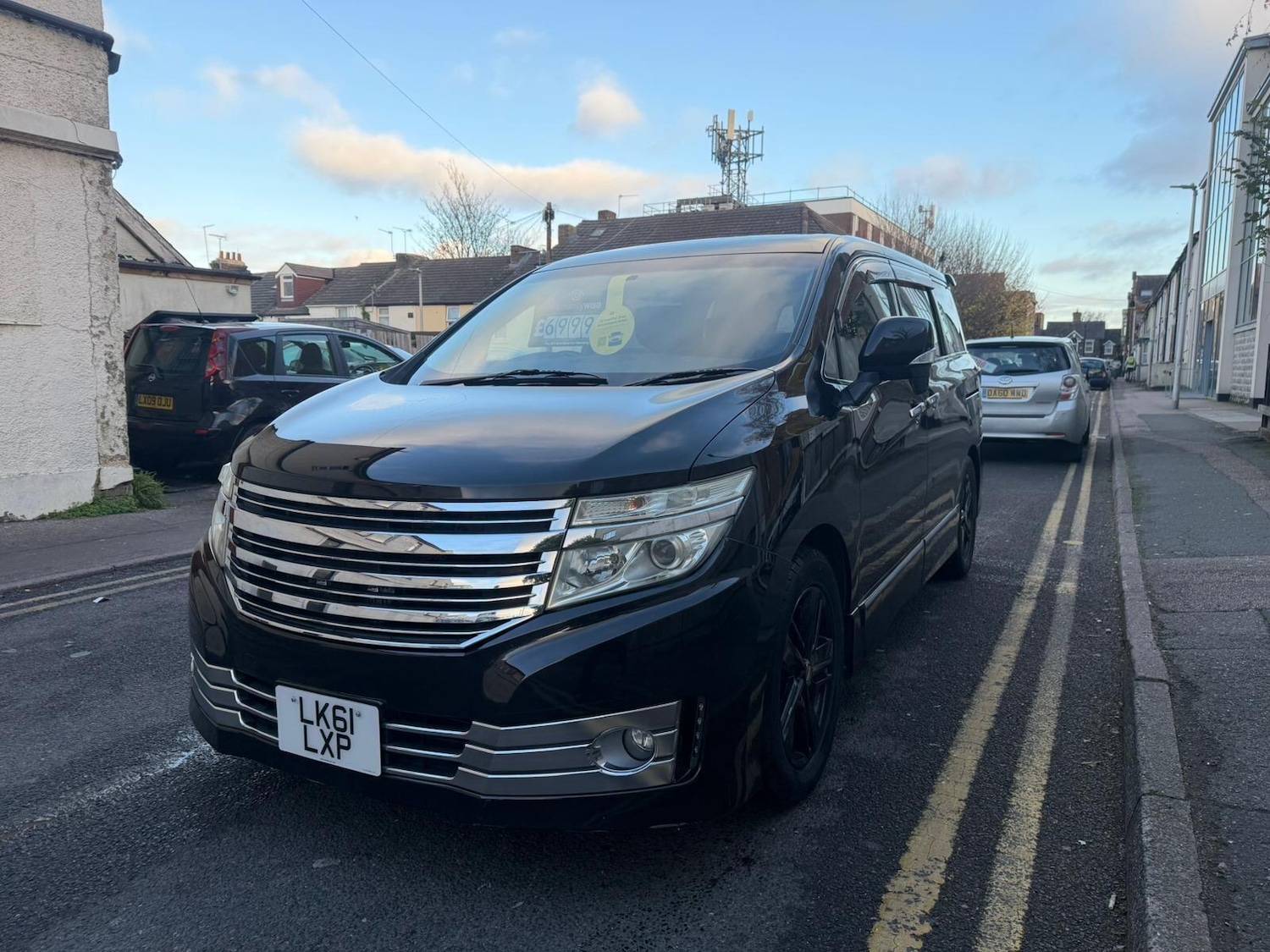 Used Nissan Elgrand 2023 for sale - 76701839: Photo 41