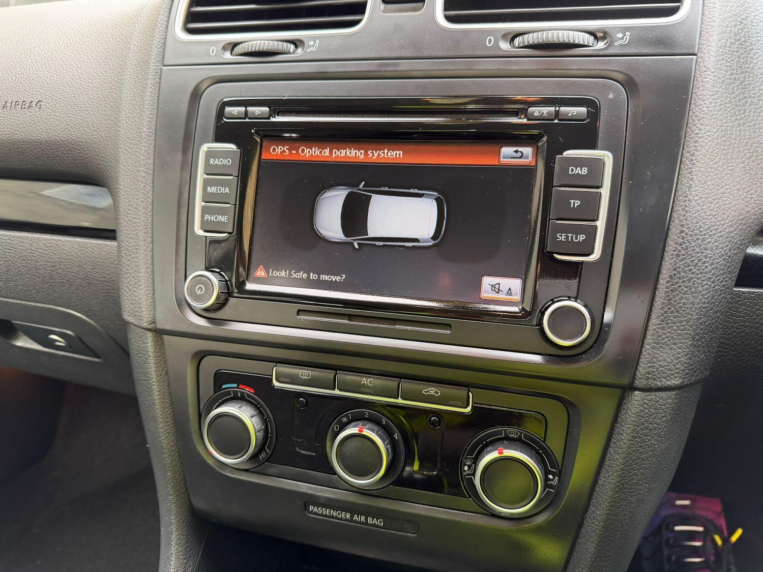 Used Volkswagen Golf 2011 for sale - 76714416: Photo 27