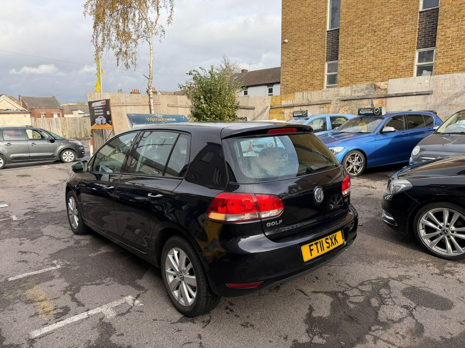 Used Volkswagen Golf 2011 for sale - 76714416: Photo 31