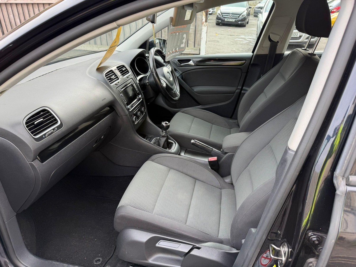 Used Volkswagen Golf 2011 for sale - 76584309: Photo 15