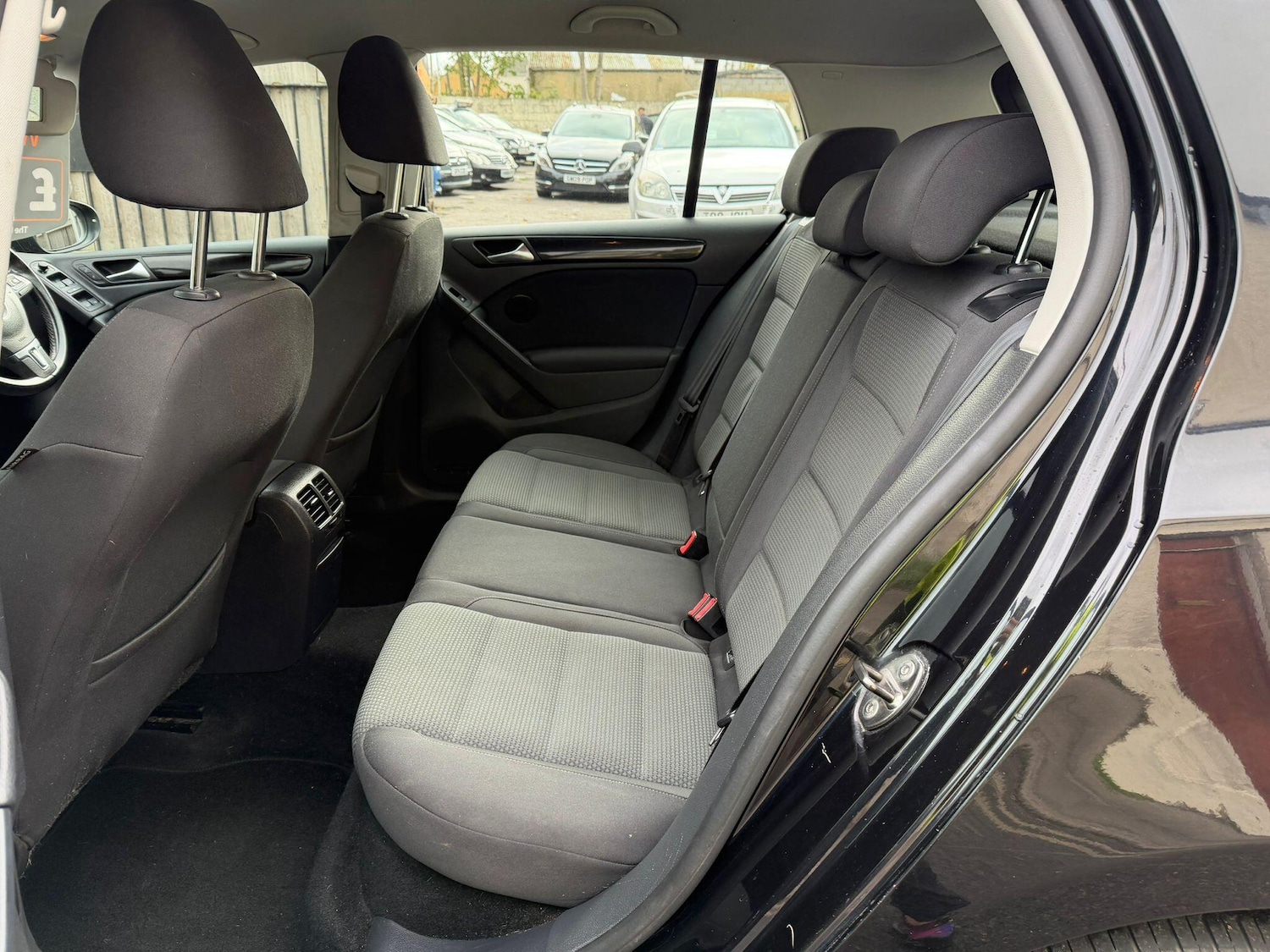 Used Volkswagen Golf 2011 for sale - 76584309: Photo 21