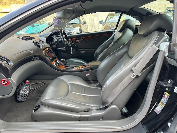 Used Mercedes-Benz SL 2004 for sale - 74965384: Photo 6