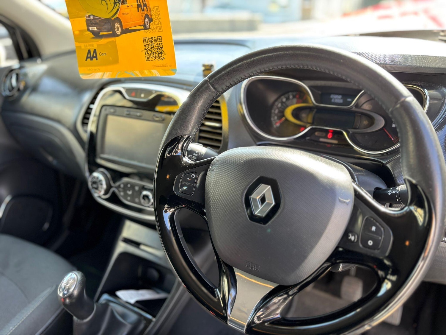 Used Renault Captur 2016 for sale - 76136282: Photo 11