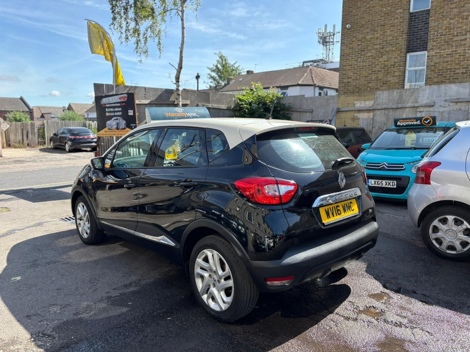 Used Renault Captur 2016 for sale - 76136282: Photo 23