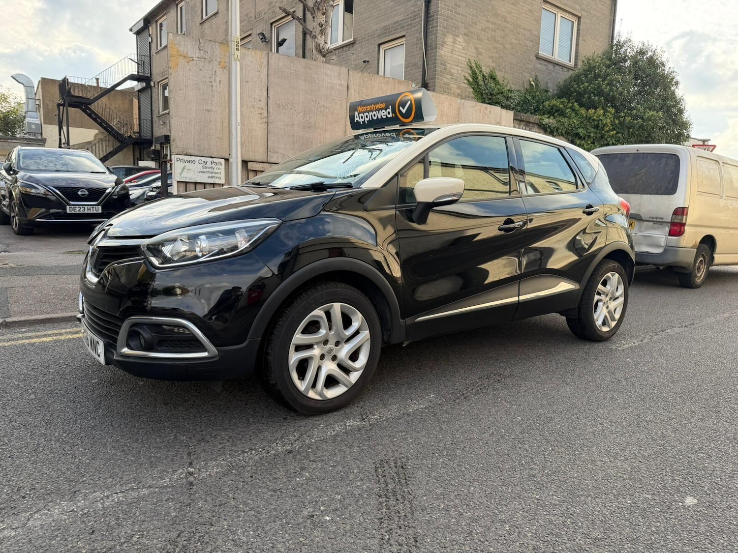 Used Renault Captur 2016 for sale - 76136282: Photo 36